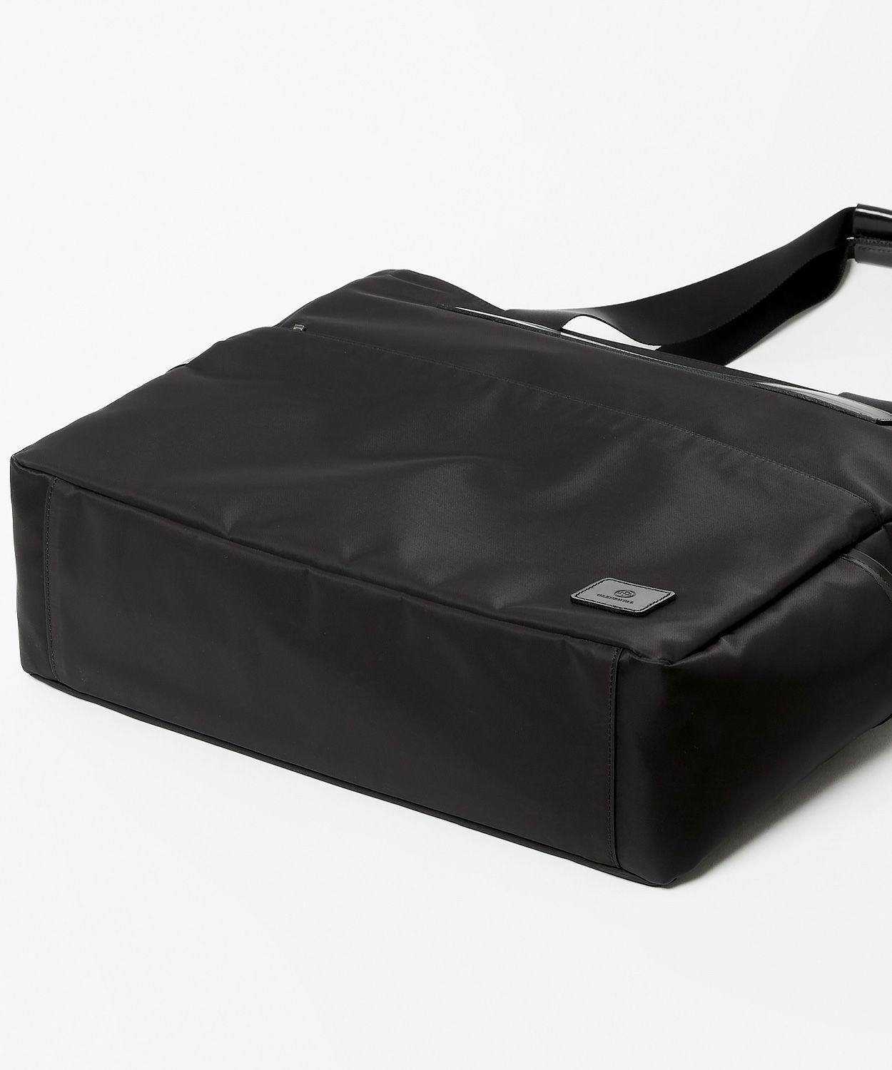 トートバッグ(ナイロンツイル) 全1色 | ブライドルレザーの名門