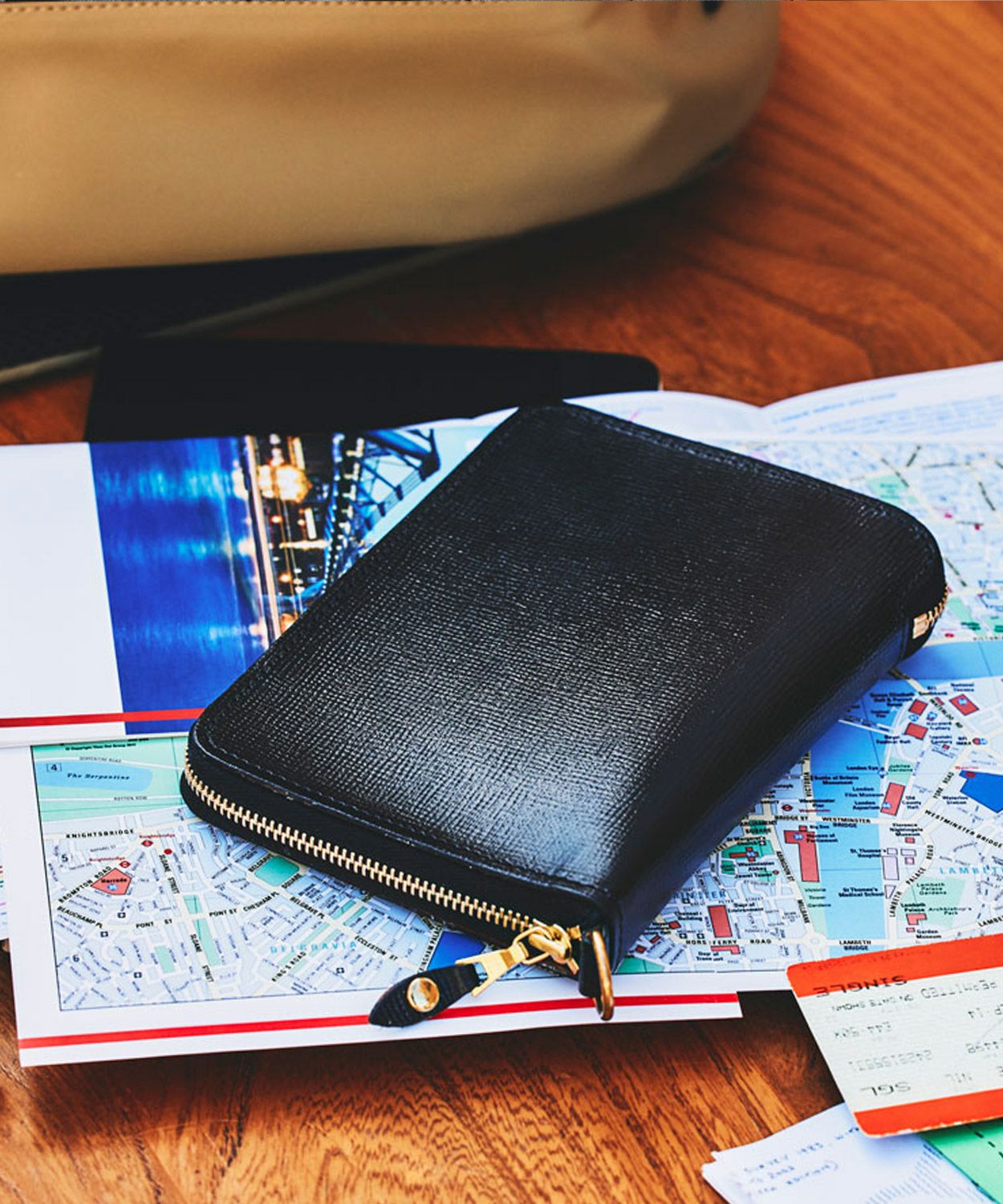 マネークリップ（小銭入れ付）（エンボス） 全2色 | ブライドルレザー  