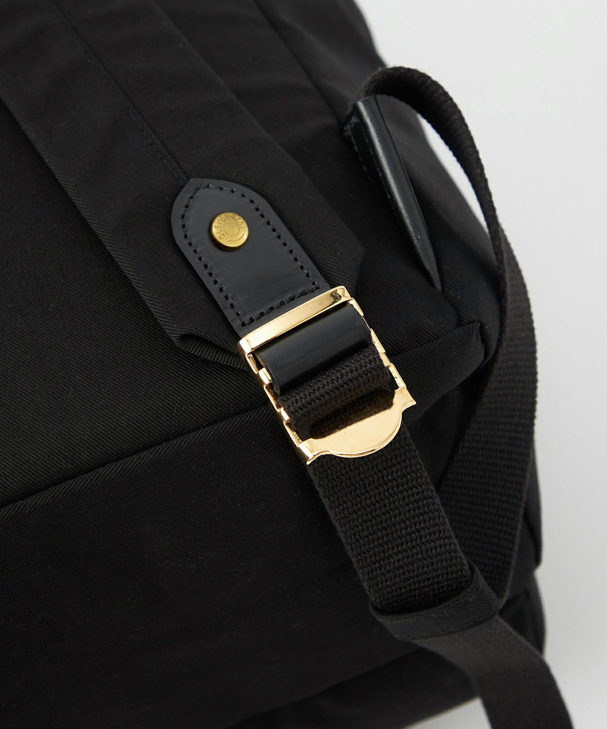 ラウンドデイパック(ブリティッシュツイル) 全2色 | ブライドルレザー